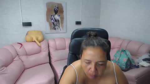 Penelope online show from March 8, 2025, 2:40 pm