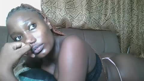 pretty gal online show from January 13, 2026, 8:58 pm