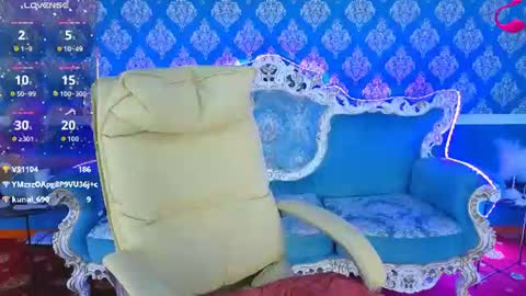 missrossi online show from June 17, 2026, 7:33 am