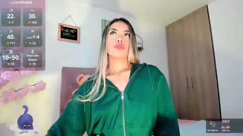 ... Independent model online show from February 17, 2026, 1:57 am