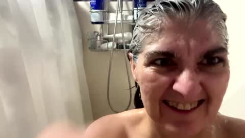 Snapshot of missspooky chatting on January 21, 2025, 11:56 am Miss Spooky Silverstacker online show from January 21, 2025, 11:56 am