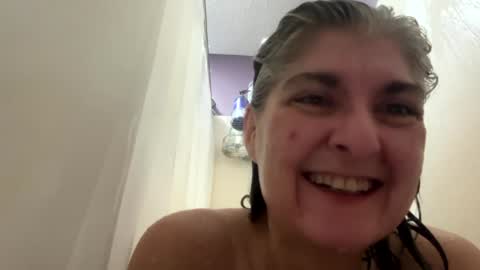 Snapshot of missspooky chatting on February 4, 2025, 12:00 pm Miss Spooky Silverstacker online show from February 4, 2025, 12:00 pm