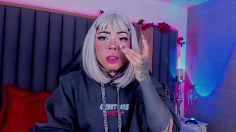 Tomiehelp me get to 100 thumbs up online show from January 15, 2025, 3:50 pm