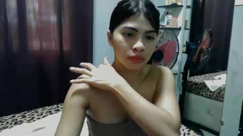 Snapshot of missunknownxoxo chatting on June 13, 2026, 3:15 am sofia online show from June 13, 2026, 3:15 am