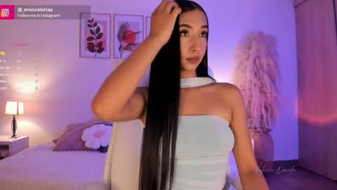 Snapshot of missvaleriaa chatting on May 15, 2026, 1:18 pm Valeria Davila online show from May 15, 2026, 1:18 pm