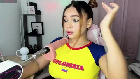 Snapshot of missvega_01 chatting on August 1, 2026, 6:56 am Sofia Vega online show from August 1, 2026, 6:56 am