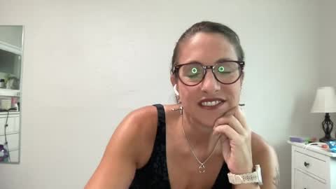 Miss Veronica Jaymes online show from June 12, 2026, 4:28 pm