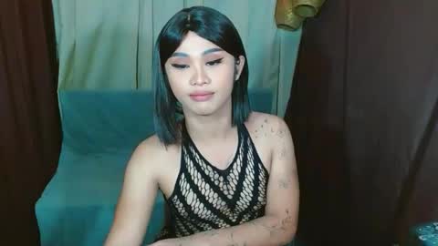 SweetViolet online show from September 22, 2025, 12:40 pm