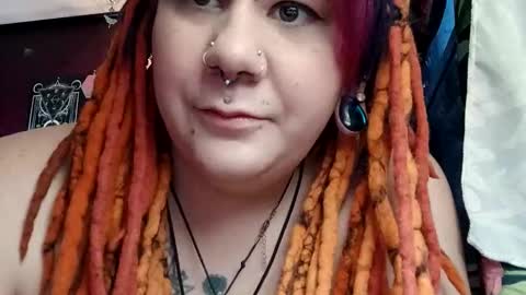 missxmoth444 online show from November 27, 2025, 9:28 pm