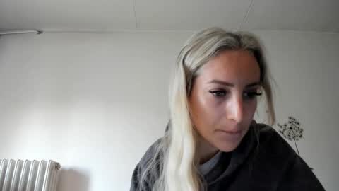 Snapshot of missy_matrix chatting on October 12, 2025, 10:14 am Missy matrix online show from October 12, 2025, 10:14 am