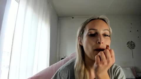 Snapshot of missy_matrix chatting on October 14, 2025, 10:49 am Missy matrix online show from October 14, 2025, 10:49 am