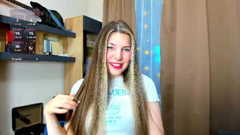 Snapshot of missyourann chatting on July 3, 2026, 6:36 pm Anya online show from July 3, 2026, 6:36 pm