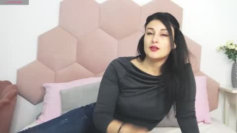 Snapshot of missyross_ chatting on May 12, 2026, 7:16 am Elly online show from May 12, 2026, 7:16 am