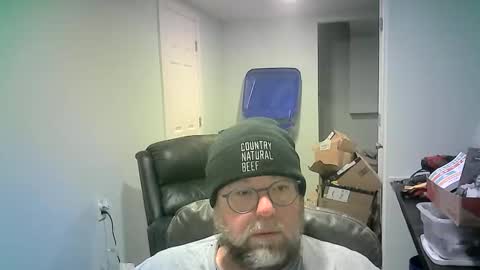 Snapshot of mister_happy567 chatting on January 19, 2026, 7:01 am Mr. Happy online show from January 19, 2026, 7:01 am