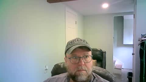 Snapshot of mister_happy567 chatting on July 20, 2026, 7:27 pm Mr. Happy online show from July 20, 2026, 7:27 pm
