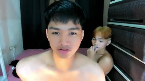 SAINT SACHI  will make your day  online show from April 15, 2026, 3:52 pm