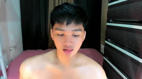 SAINT SACHI  will make your day  online show from April 15, 2026, 7:58 pm