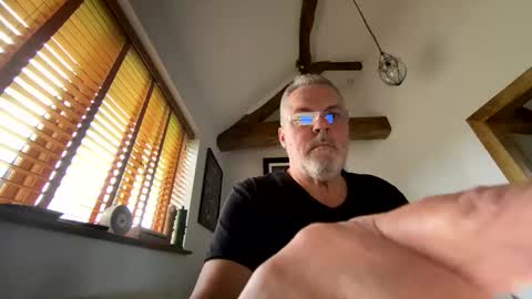 Snapshot of misterblivs chatting on March 12, 2026, 2:34 pm Misterblivs online show from March 12, 2026, 2:34 pm