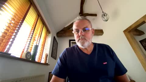 Snapshot of misterblivs chatting on June 6, 2026, 11:48 am Misterblivs online show from June 6, 2026, 11:48 am