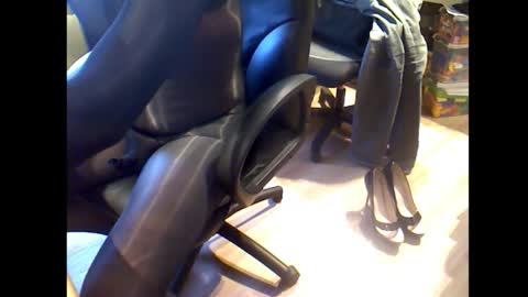 misterbobbyxx online show from September 30, 2025, 11:04 am