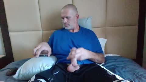 Mister81 online show from October 6, 2025, 9:34 pm