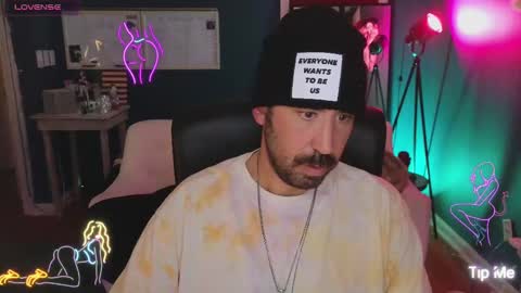 Snapshot of mistermikey24 chatting on January 25, 2025, 11:11 pm Mikey Jerkoff online show from January 25, 2025, 11:11 pm