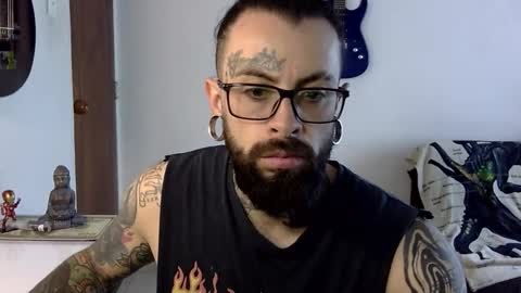 Snapshot of misternocturne chatting on September 11, 2025, 4:40 pm misternocturne online show from September 11, 2025, 4:40 pm