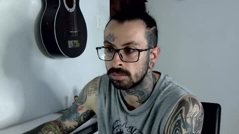 Snapshot of misternocturne chatting on October 23, 2025, 6:28 pm misternocturne online show from October 23, 2025, 6:28 pm