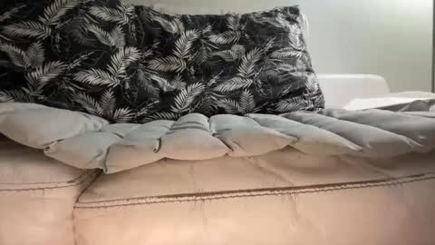 Mister XLarge online show from September 25, 2025, 7:28 pm