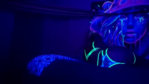 misti twilight online show from November 1, 2025, 6:26 am