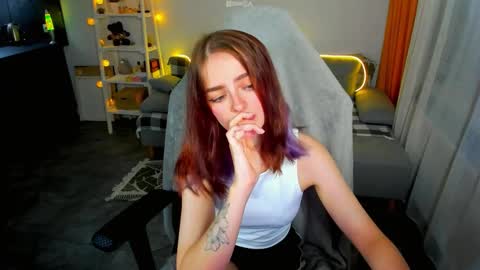 Snapshot of mistiva chatting on September 8, 2025, 4:28 pm Hi everyone Im Tina online show from September 8, 2025, 4:28 pm