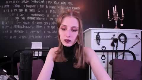 Snapshot of mistress_marlene chatting on January 18, 2025, 12:26 pm Mistress Marlene online show from January 18, 2025, 12:26 pm