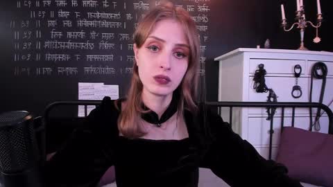 Snapshot of mistress_marlene chatting on February 6, 2025, 5:09 pm Mistress Marlene online show from February 6, 2025, 5:09 pm