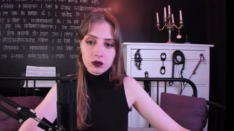 Snapshot of mistress_marlene chatting on November 3, 2025, 7:42 am Mistress Marlene online show from November 3, 2025, 7:42 am