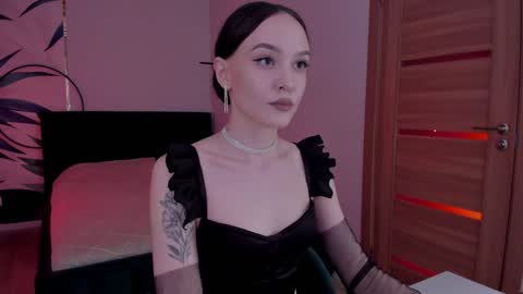 Mistress Mia online show from December 25, 2024, 6:09 am