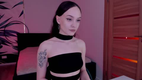Mistress Mia online show from January 26, 2025, 12:37 am