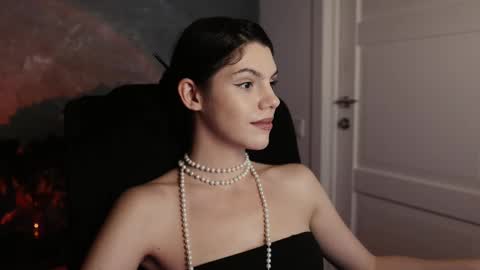 Miss Rochelle online show from March 5, 2025, 1:21 am