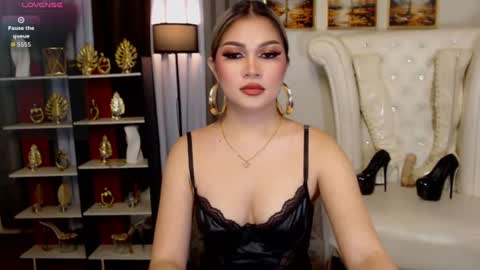 mistressathenna online show from June 11, 2026, 3:37 am