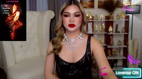 mistressathenna online show from July 7, 2026, 8:02 pm