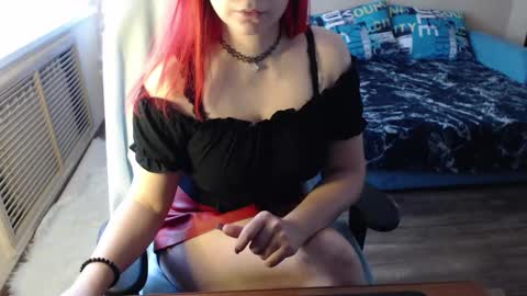 Snapshot of mistressbailey_x chatting on January 3, 2025, 9:04 am Miss Bailey online show from January 3, 2025, 9:04 am