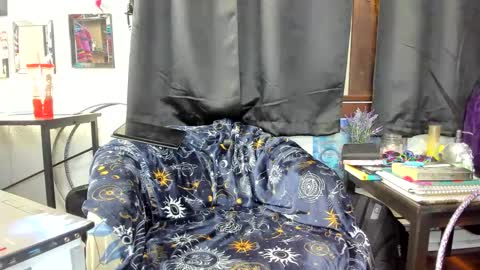 MistressLynn online show from September 13, 2025, 4:01 am