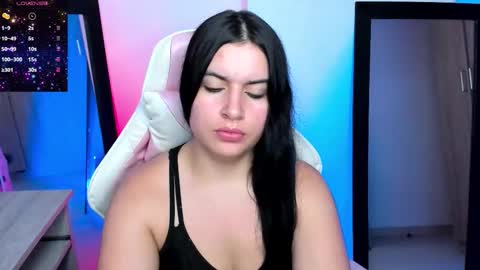Snapshot of mistressmeredith chatting on September 8, 2025, 11:37 pm Mistress Meredith online show from September 8, 2025, 11:37 pm