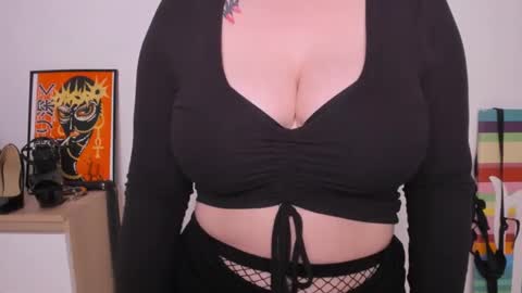 SANDY online show from January 30, 2025, 8:42 pm