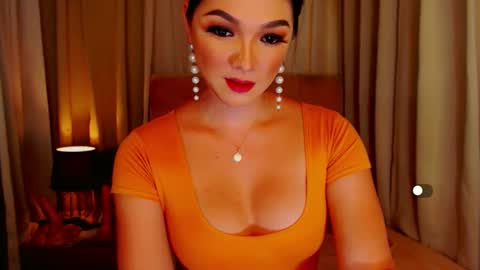 Leah online show from December 20, 2024, 6:19 am