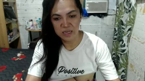 mistresssexymhacy69 online show from June 13, 2026, 3:48 am