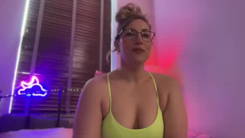 Snapshot of mistresssx chatting on July 3, 2026, 12:22 pm Miss X online show from July 3, 2026, 12:22 pm