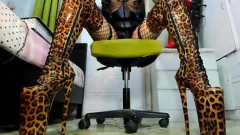 Snapshot of mistresstiffany69 chatting on July 5, 2026, 5:53 pm Tiffany online show from July 5, 2026, 5:53 pm