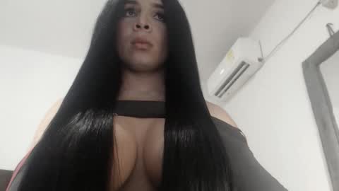 ALICE MADANE online show from November 13, 2025, 5:06 am