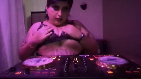 MISTREXX LUNA online show from November 26, 2025, 1:28 am