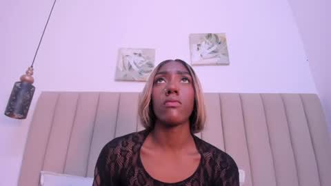 mistt_miaa online show from July 25, 2026, 6:16 pm